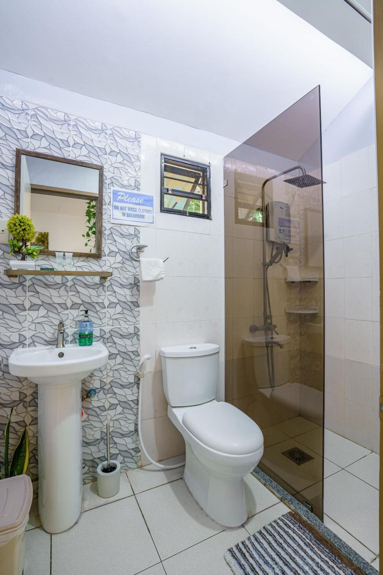 Weyh'S Studio #1 By The Ocean 100Mbps Đảo Đảo Panglao Ngoại thất bức ảnh